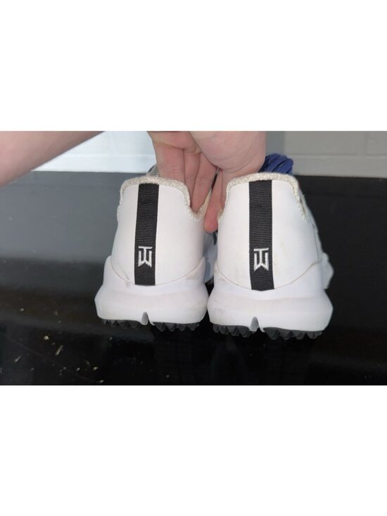 RARE Nike Tiger Woods TW 2013 Mens Leather Golf Spikes Shoes Size 9 White main image 4